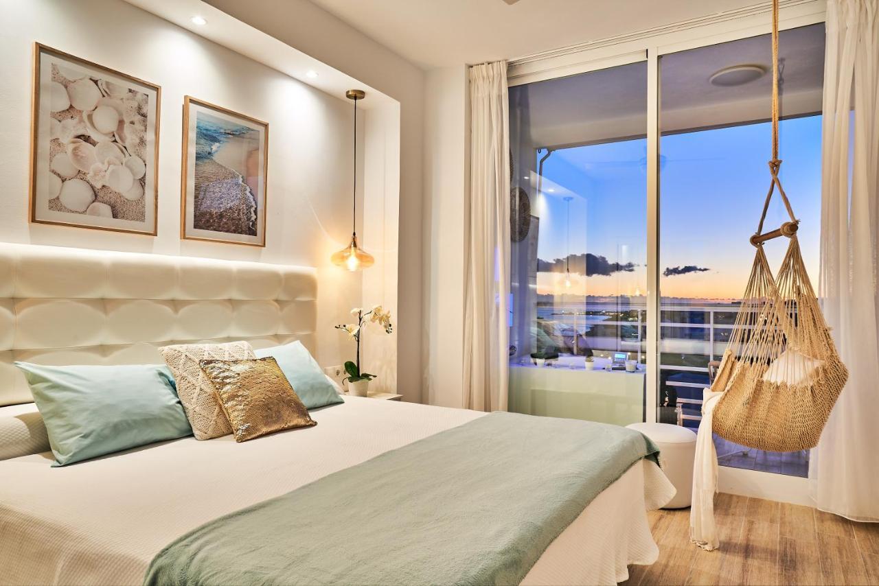 Sunset Beach Charming Apartment With Jacuzzi Torremolinos Kültér fotó