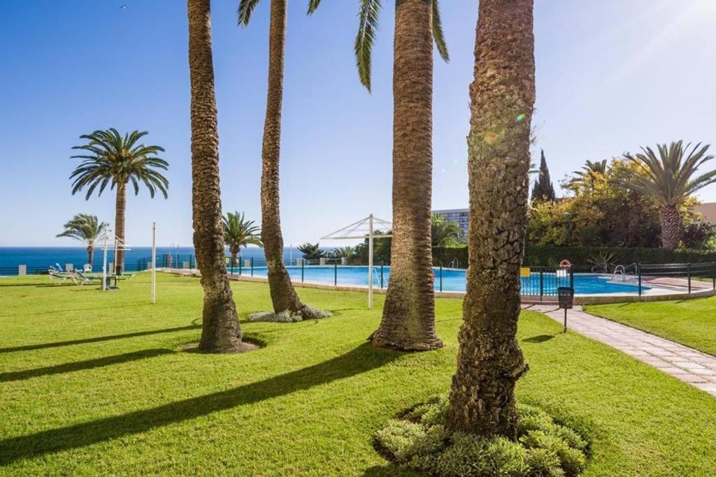 Sunset Beach Charming Apartment With Jacuzzi Torremolinos Kültér fotó